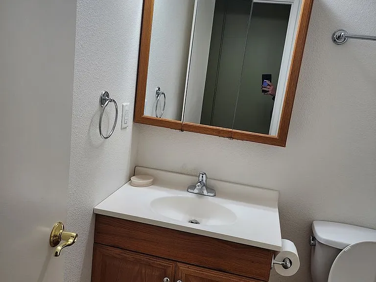 1712 Applegate Dr — Photo 24
