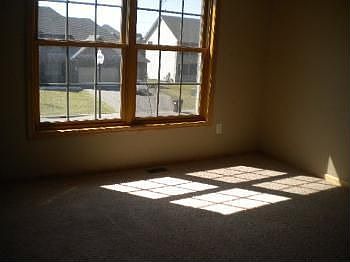 5th image of 10121 Florida Cir N