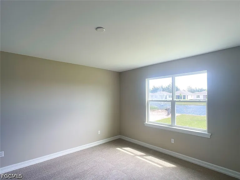 417 Coral Reef Pl — Photo 5