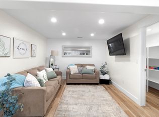 10454 S Golden Willow Dr, Sandy, UT 84070
