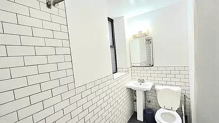Rented by Skynest 