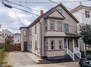 23 Lexington St, Fall River, MA 02723