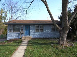 112 E Oltendorf Rd, Streamwood, IL 60107