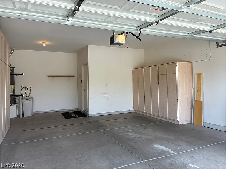 2581 Leighton Ave — Photo 16