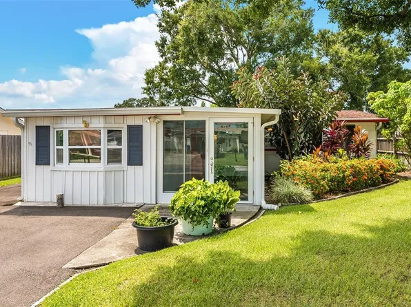 6412 N LOIS AVENUE, TAMPA, FL 33614