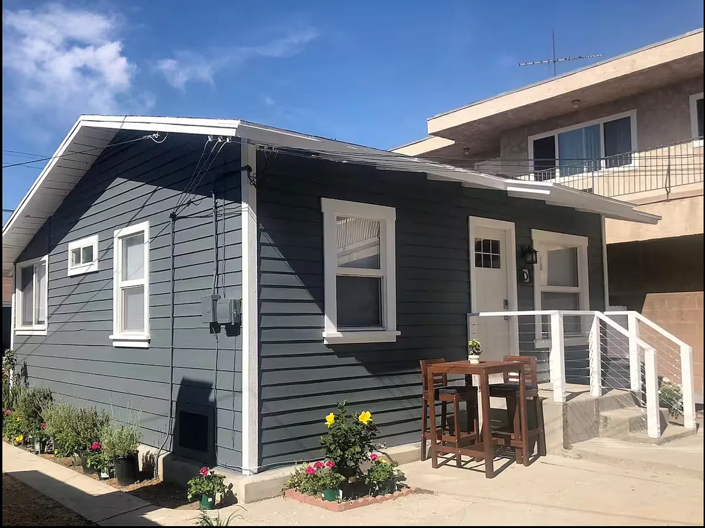 121 N Belmont St — Photo 3