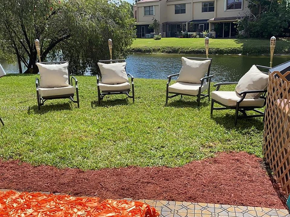 1st image of 3926 Estepona Ave #7Z