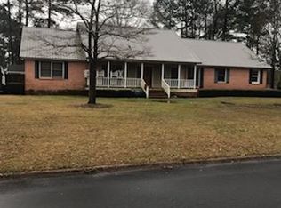 208 Newmont Dr, Eufaula, AL 36027