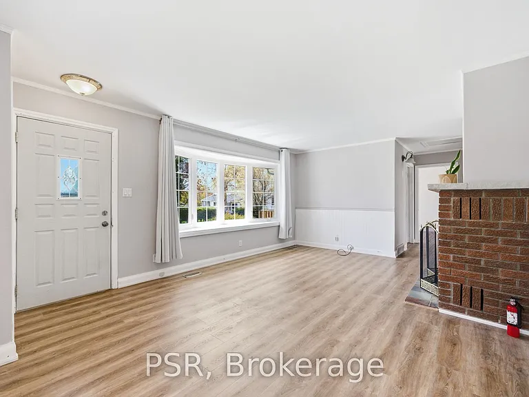 42 Jane St — Photo 2