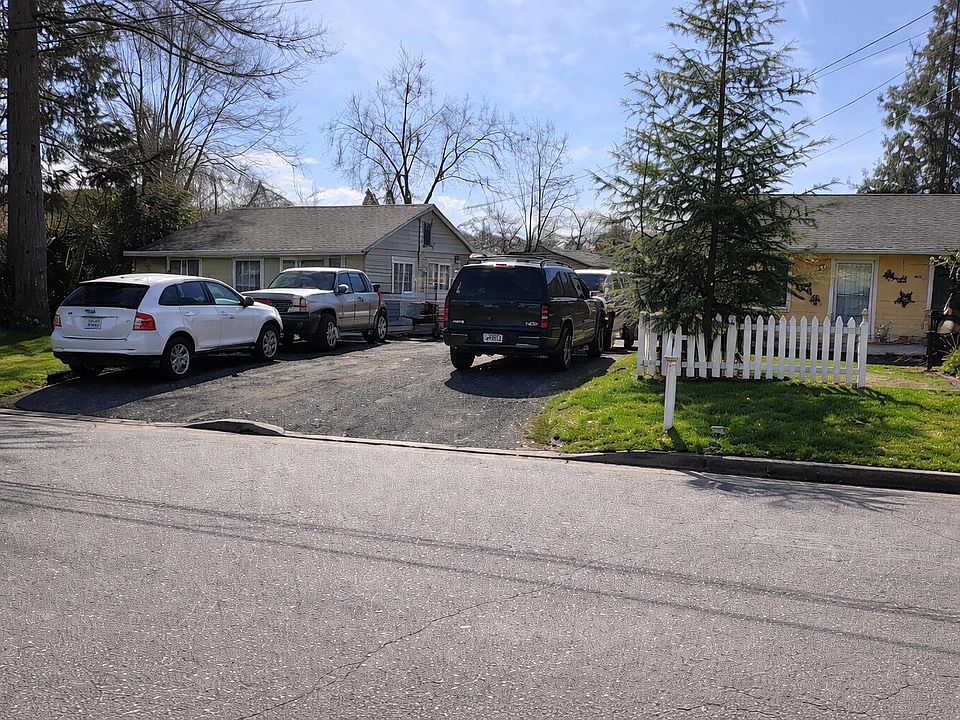 2nd image of 1035 SW I St