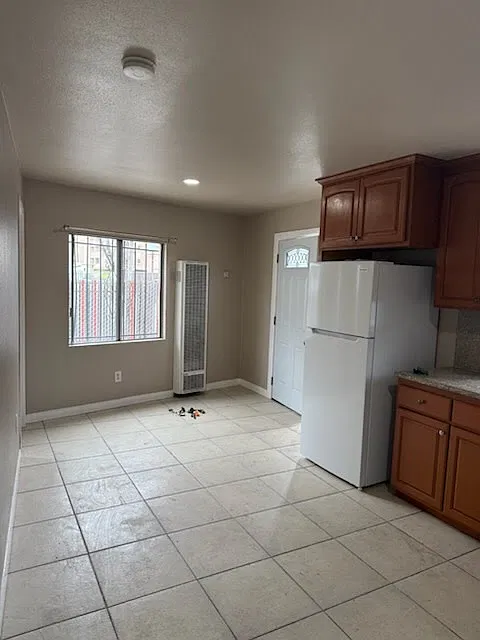 1 bed, 700 sqft, $2,000 — Photo 2