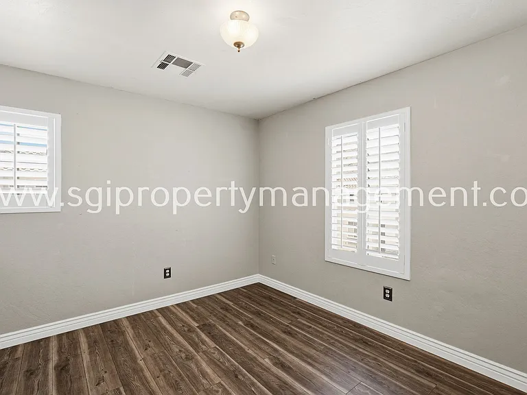 115 W Mountain Sage Dr — Photo 22