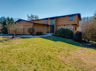 108 Round Hill Rd, Kennett Square, PA 19348