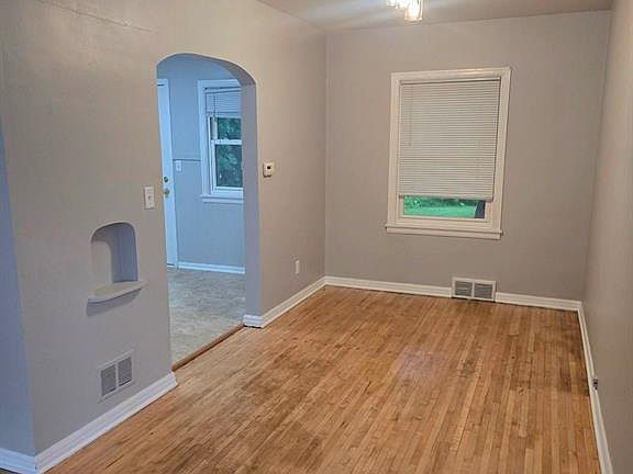 4th image of 603 & 605 Ripley Avenue #603 and 605