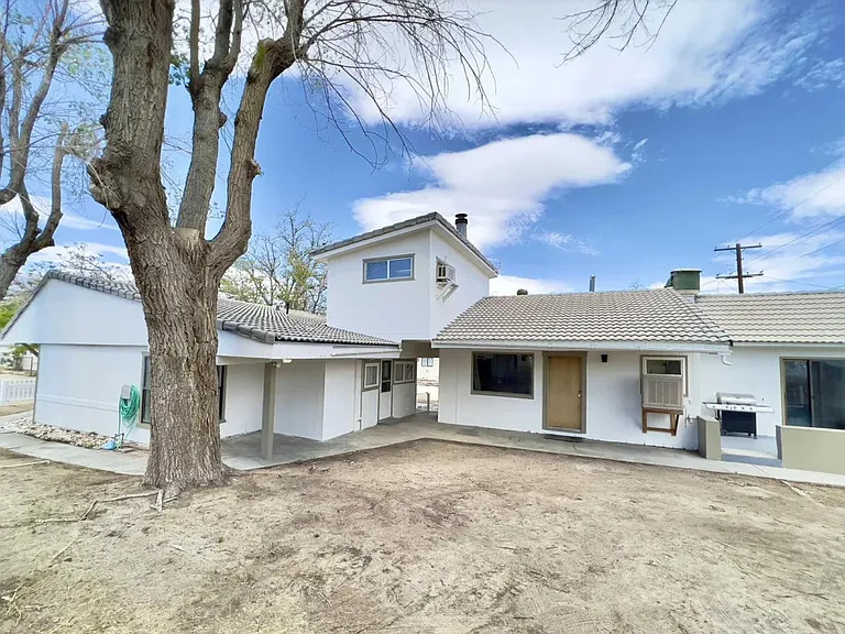 418 G St #B — Photo 13