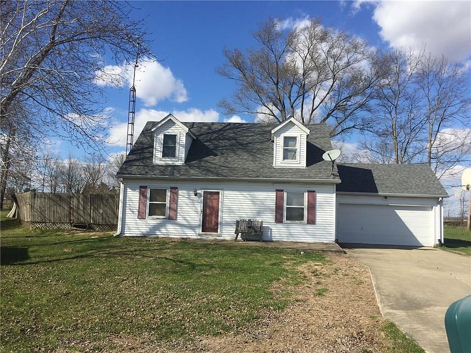 2nd image of 2912 Karen Ct