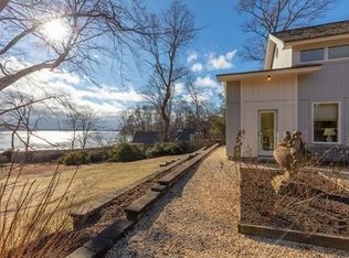 40 Brackenbury Ln, Beverly, MA 01915