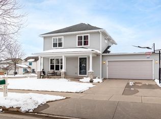 6975 Silver Dawn Dr, Madison, WI 53718