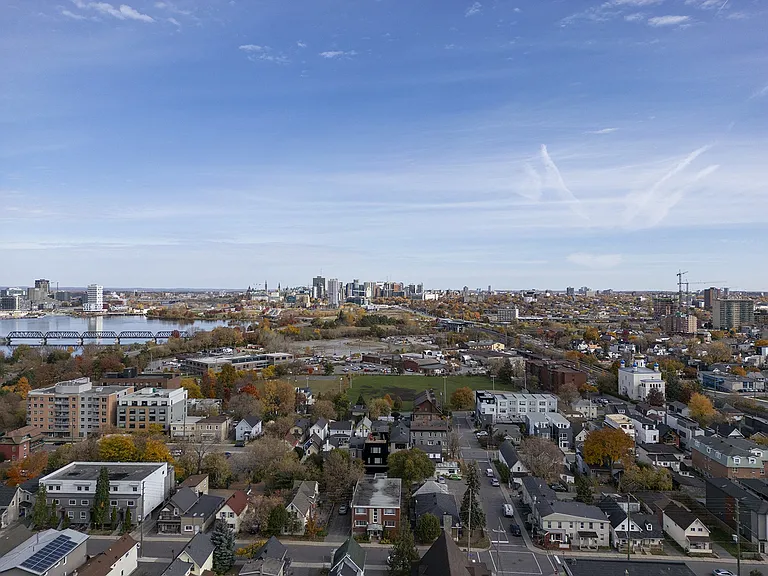 159 Parkdale Ave — Photo 48