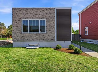 1951 Montgomery St, Saint Louis, MO 63106