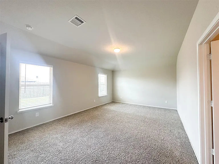 1807 Brady Shores Dr — Photo 7
