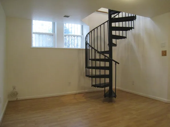 2700 John F Kennedy Blvd APT 100, Jersey City, NJ 07306