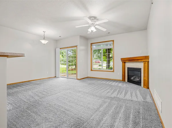 3400 SE Glenstone Dr Unit 4, Grimes, IA 50111