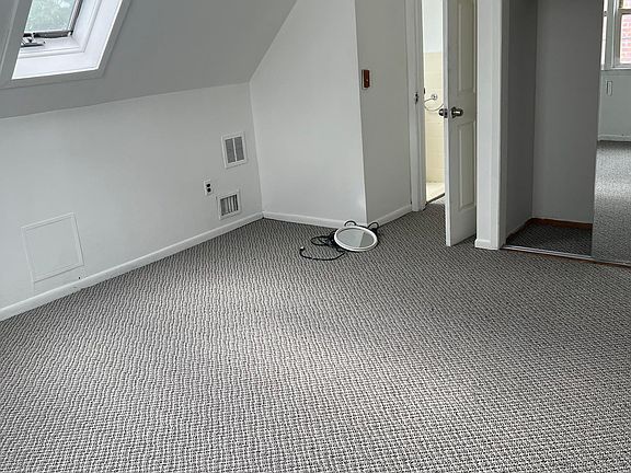 3rd image of 7608 270th St