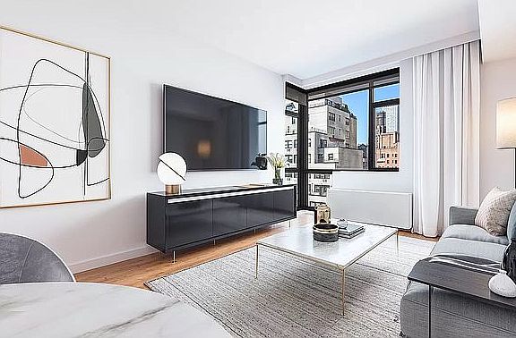 3rd image of 200 E 39th St APT 10B