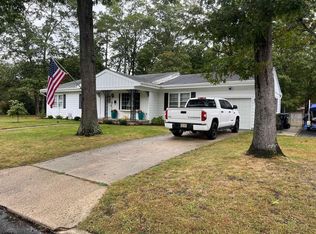 726 Blenheim Ave, Absecon, NJ 08201