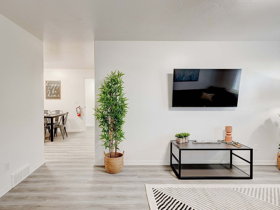Camden Apartments