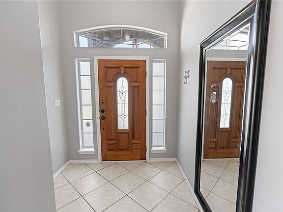 4th image of 8322 Hailey Ct