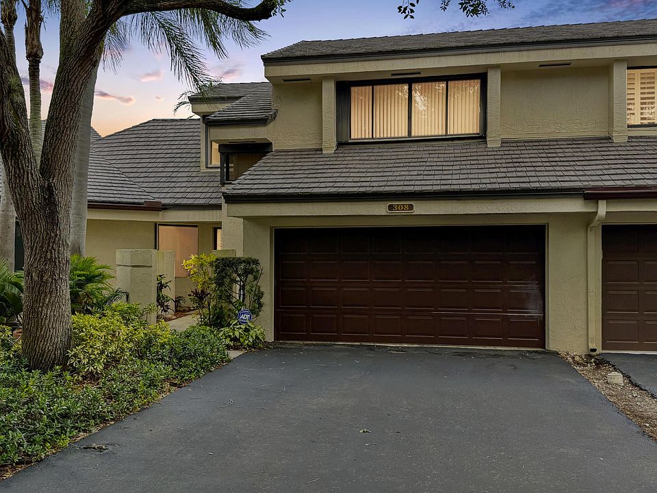 1st image of 308 NW 97th Avenue