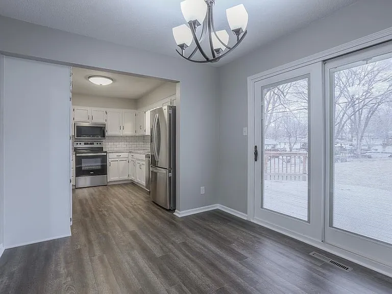 6725 NW Hilldale Dr — Photo 11