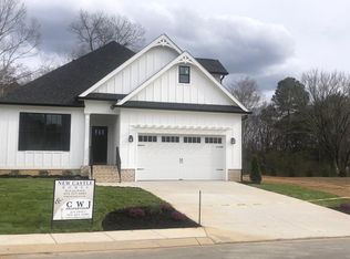 8570 Kensley Ln, Hixson, TN 37343