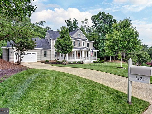 2nd image of 3225 Oak Branch Ln