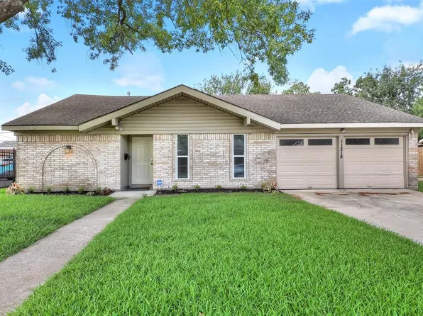 11218 Sageview Dr, Houston, TX 77089