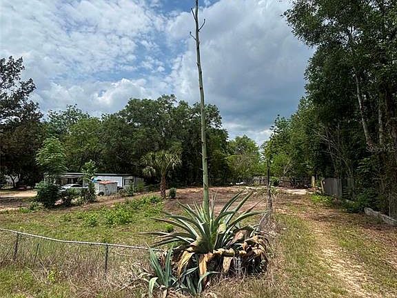4th image of 7480 Lakeview St Lot 8