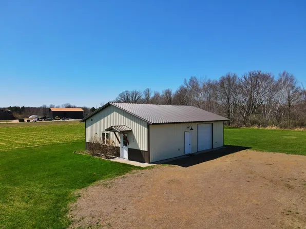 145 Caudy Dr, Clayton, WI 54004