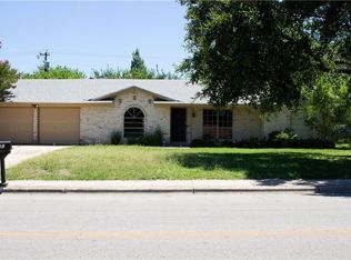 701 Ridge Crest Dr, Round Rock, TX 78664