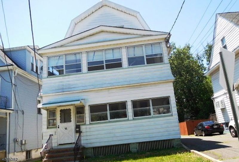 1st image of 96 Swaine Pl