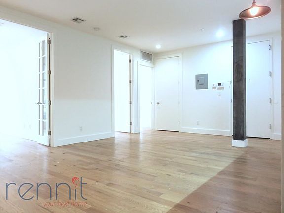 3rd image of 869 Park Ave APT 1