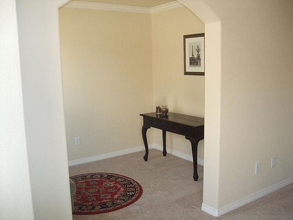 Original posting image showing space in the reading/office s