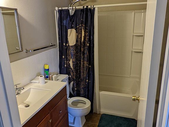 Full bath