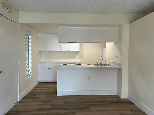 Las Casitas, 7630 Normal Ave #15, La Mesa, CA 91941