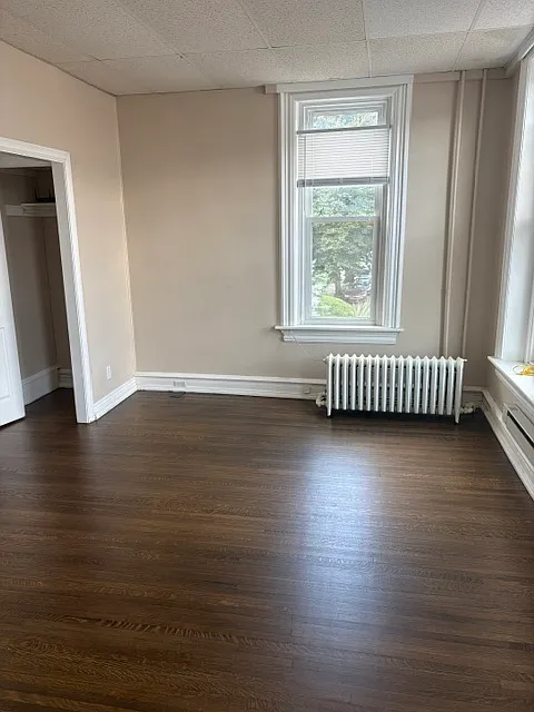 412 Chestnut St #200