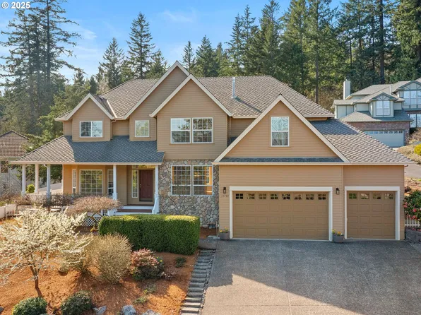 10743 SE Kimberly Ct, Happy Valley, OR 97086