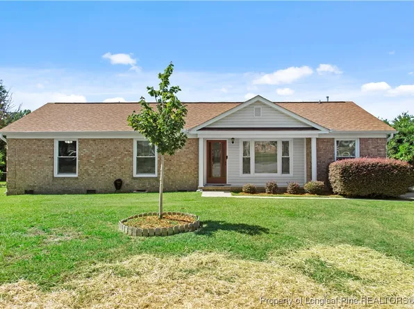 5447 Buck Ct, Fayetteville, NC 28311