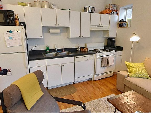 4th image of 1024 N Damen Ave #1022-5