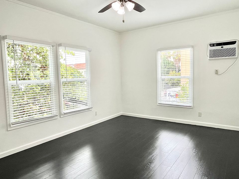 1st image of 5136 Marathon St APT 209